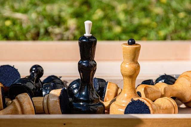 尤其对年轻 尤其对年轻